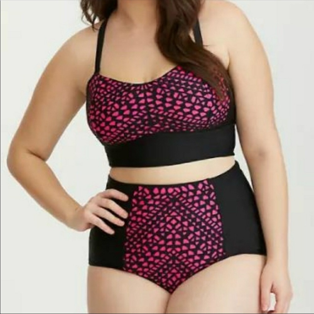 Torrid swim size 4 top and bottom nwot
